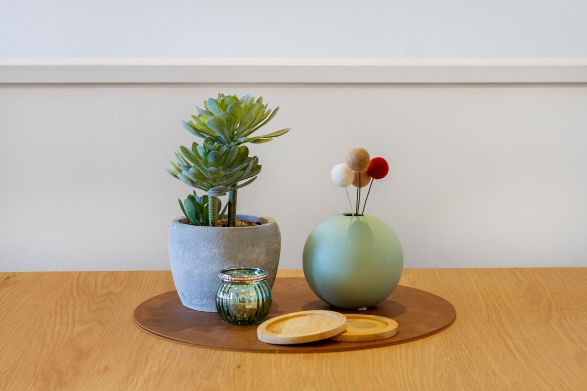 City Living: Upper Studio Haven On Wilmer Christchurch Eksteriør billede